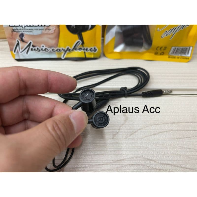 Handsfree Headset + Mic Realme R34
