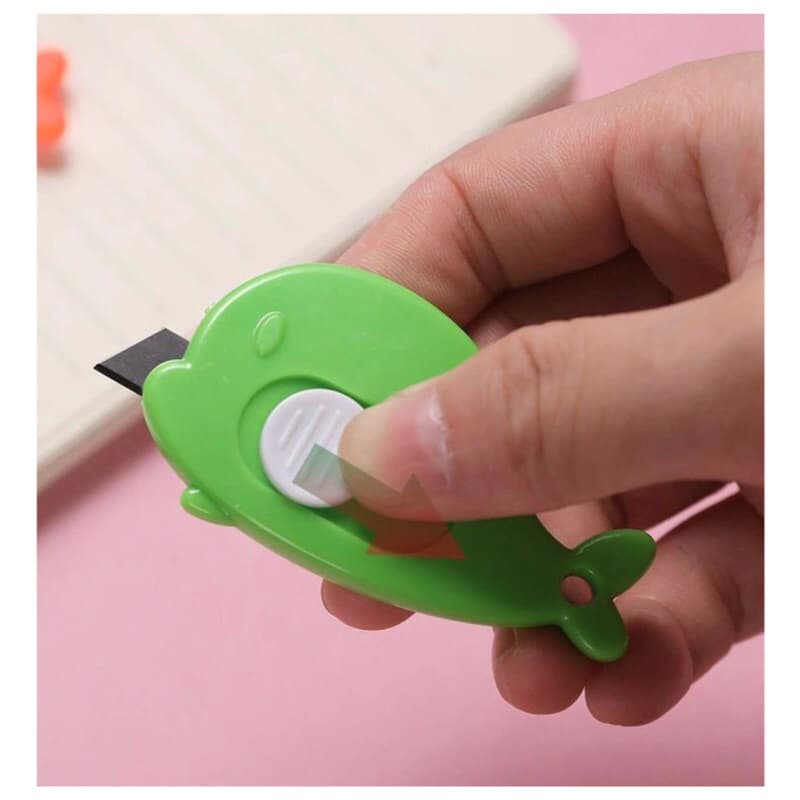 Cutter Mini Motif Dolphin Pisau Kecil Model Dolphin Alat Bantu Buka Paket Serbaguna